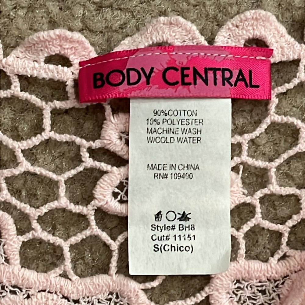 Body Central Pink Lace Tank Top - Picture 3 of 9